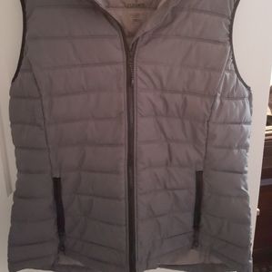 Amazing grey puffer vest 2XL